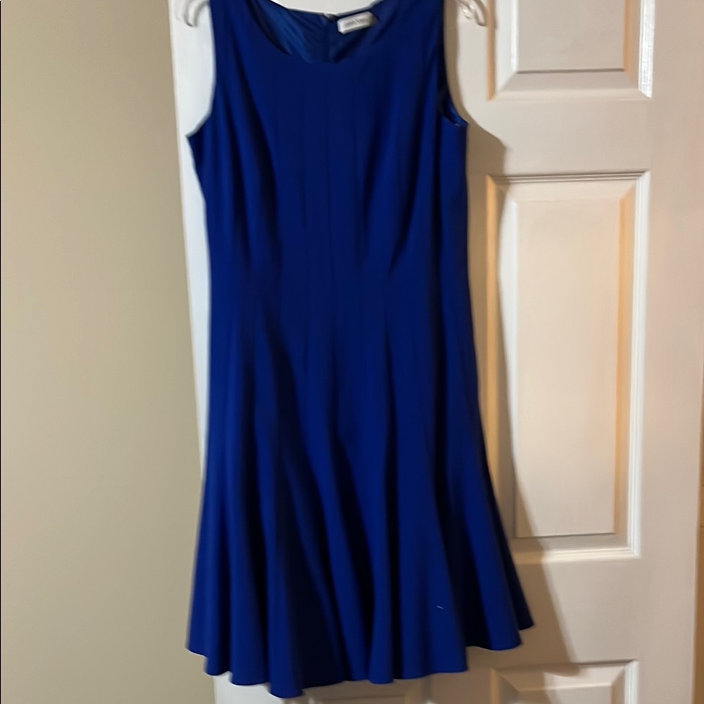 Elegant Blue Sleeveless Dress